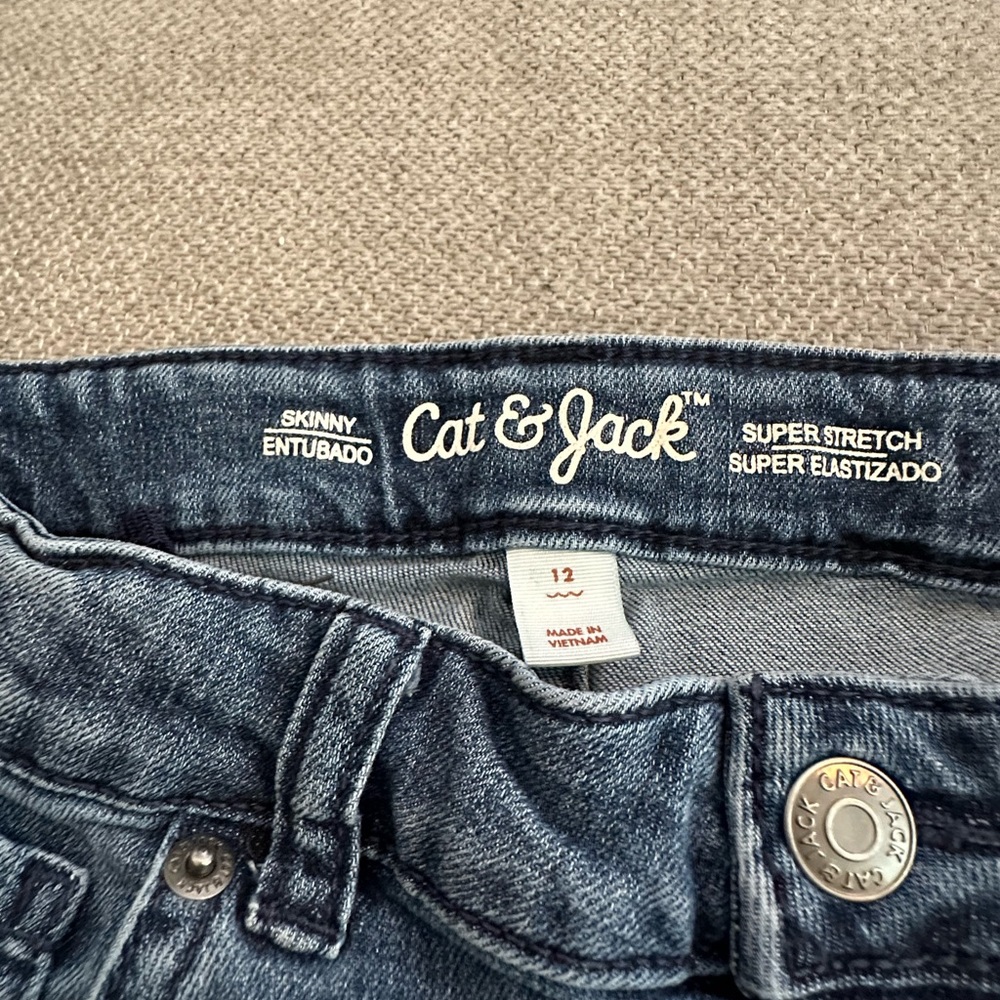 Jeans - Picture 4 of 5